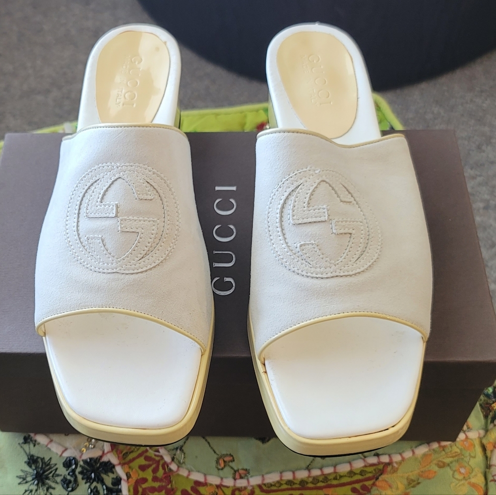 Gucci Women's Cream Slide Sandals